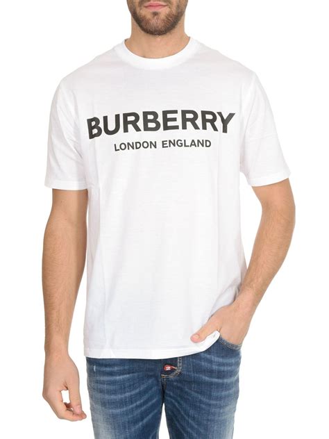 t-shirts blanc burberry|burberry t shirt men price.